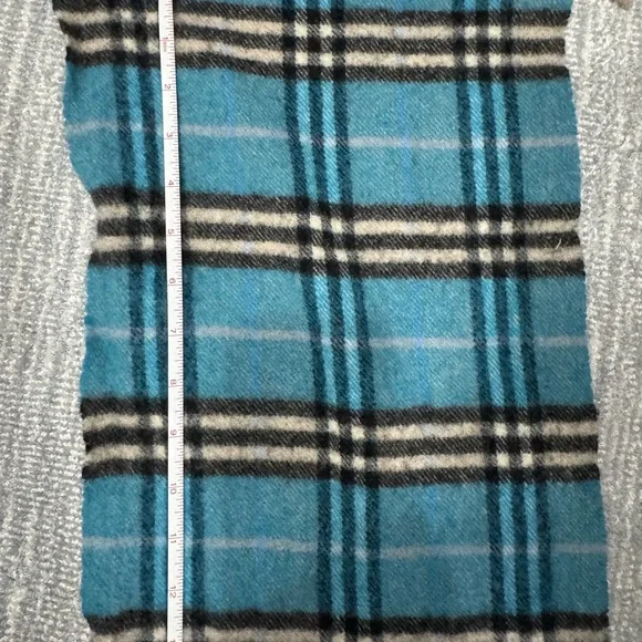 Burberry 100% Lambswool Authentic Blue Plaid Scarf